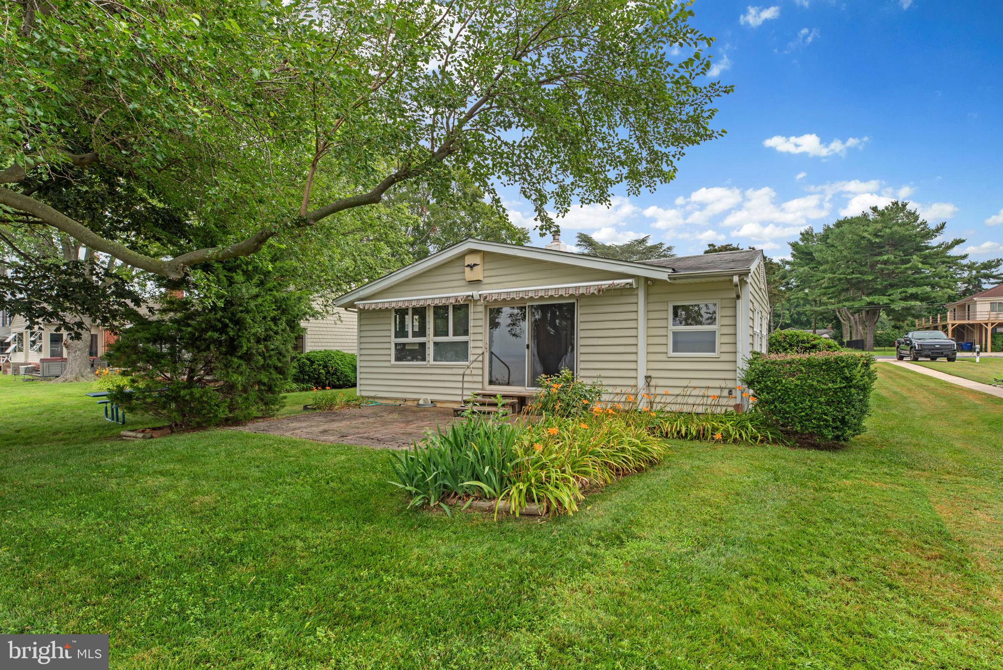 802 Kentmorr Road Stevensville, MD 21666 - Photo 45 of 62 Exterior View of House & Side Yard