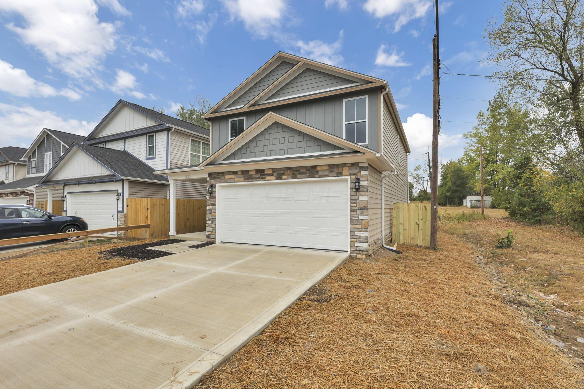 1555 Delbert Road Columbus, OH 43219 - Photo 48 of 48 48-web-or-mls-0N4A2677