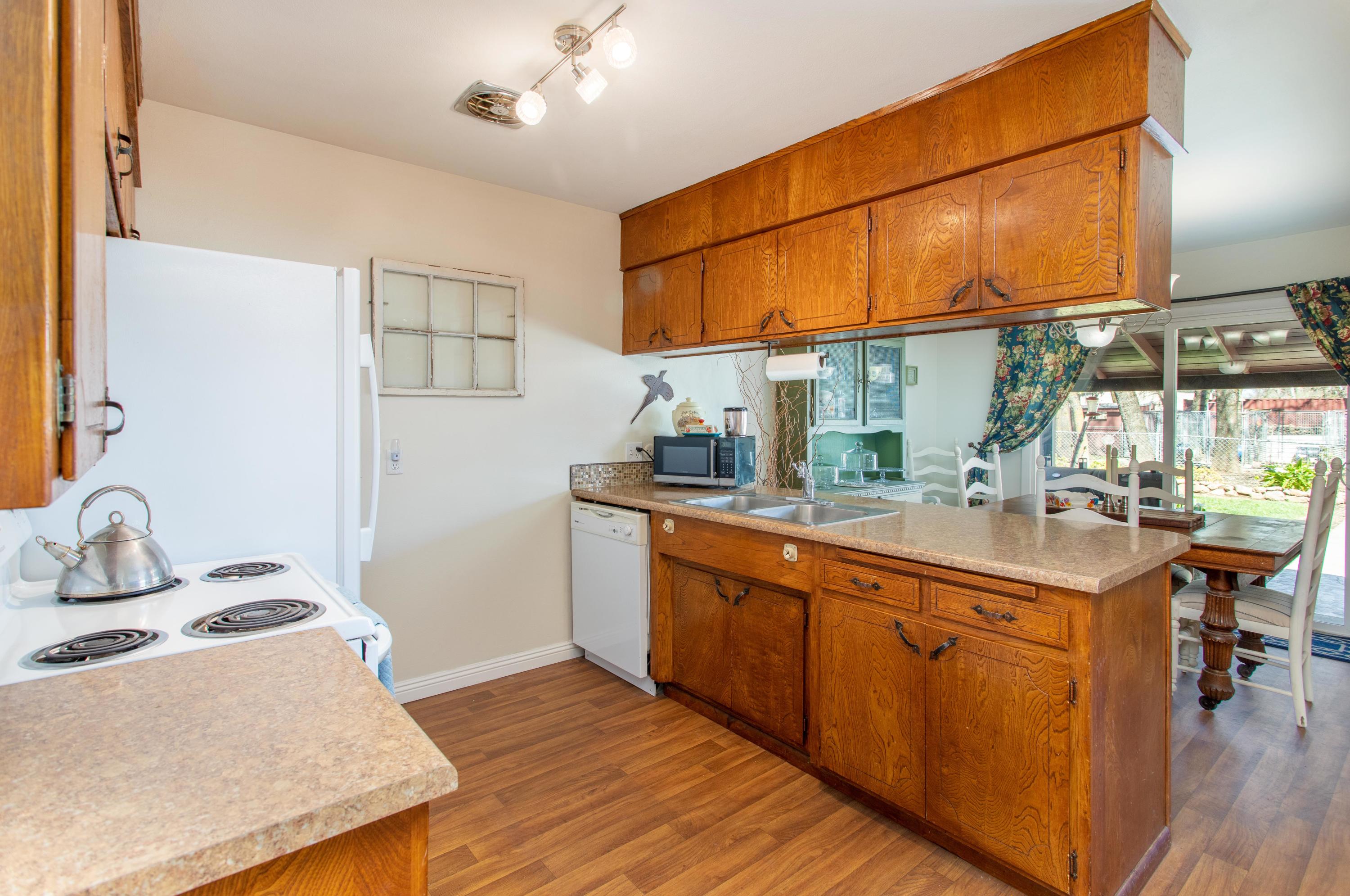 5791 Balls Ferry Road Anderson, CA 96007 - Photo 11 of 49 254A1273-Edit