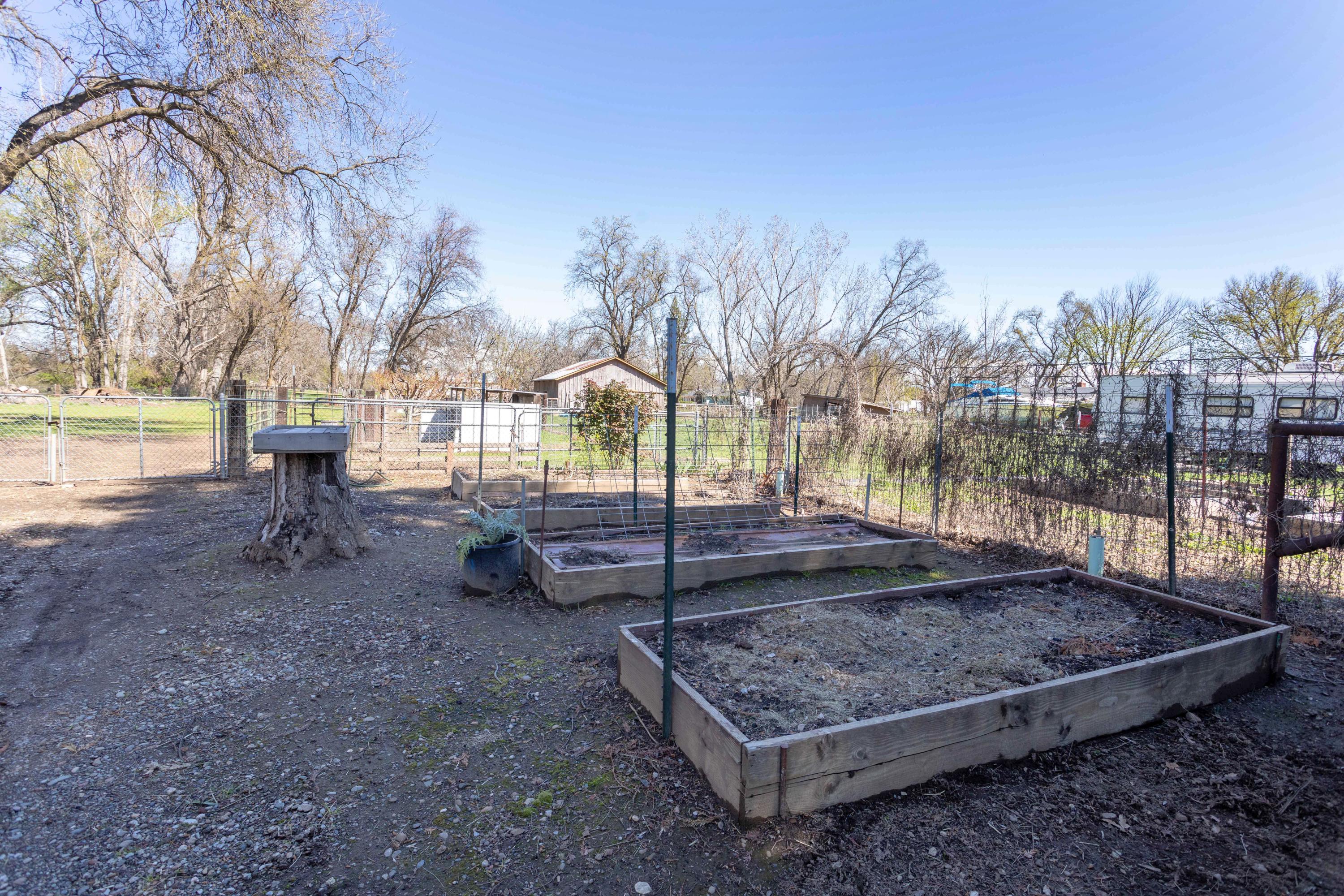 5791 Balls Ferry Road Anderson, CA 96007 - Photo 47 of 49 254A1223