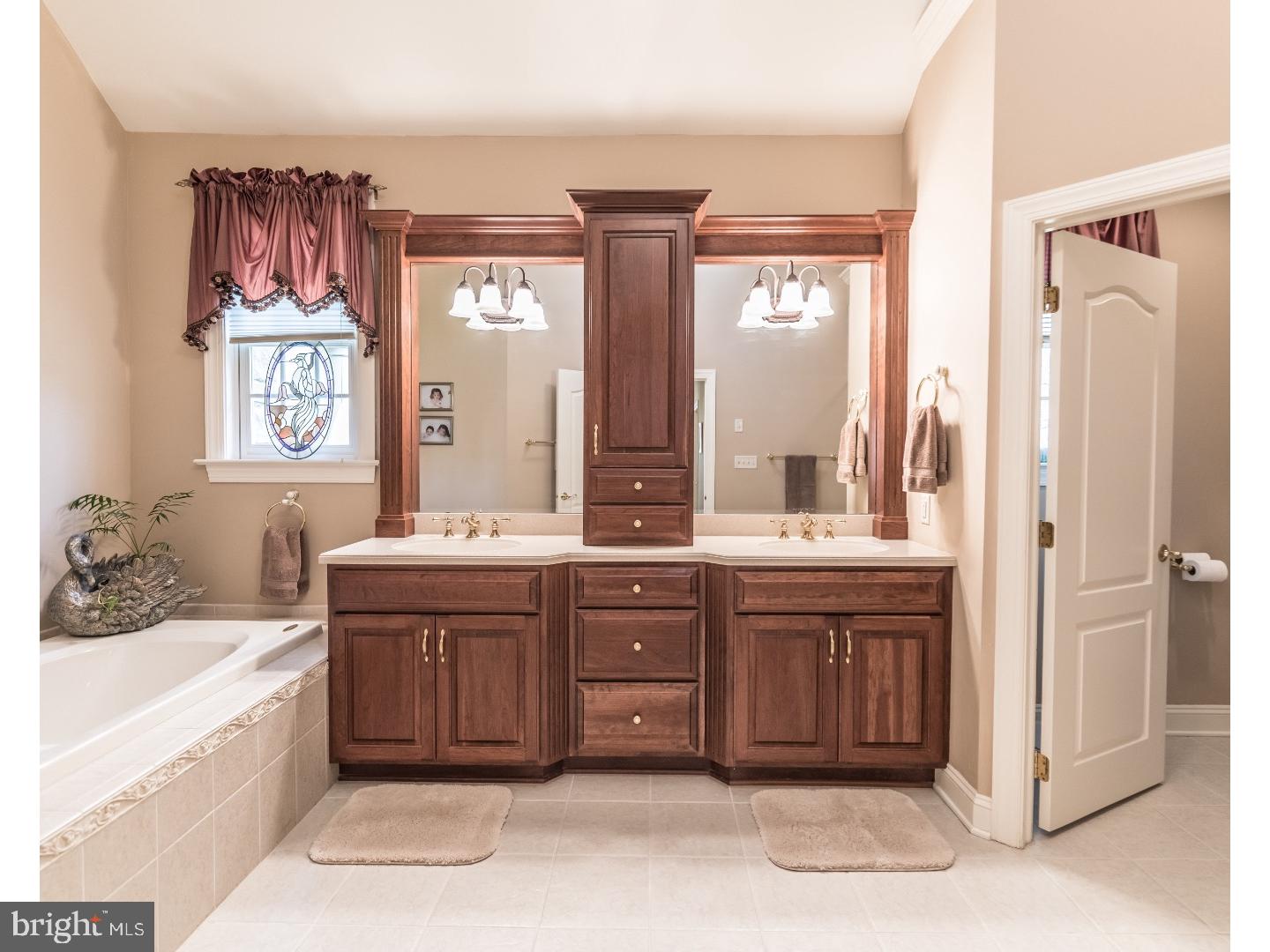 2 Trellis Path Doylestown, PA 18901 - Photo 12 of 25 Master Bathroom