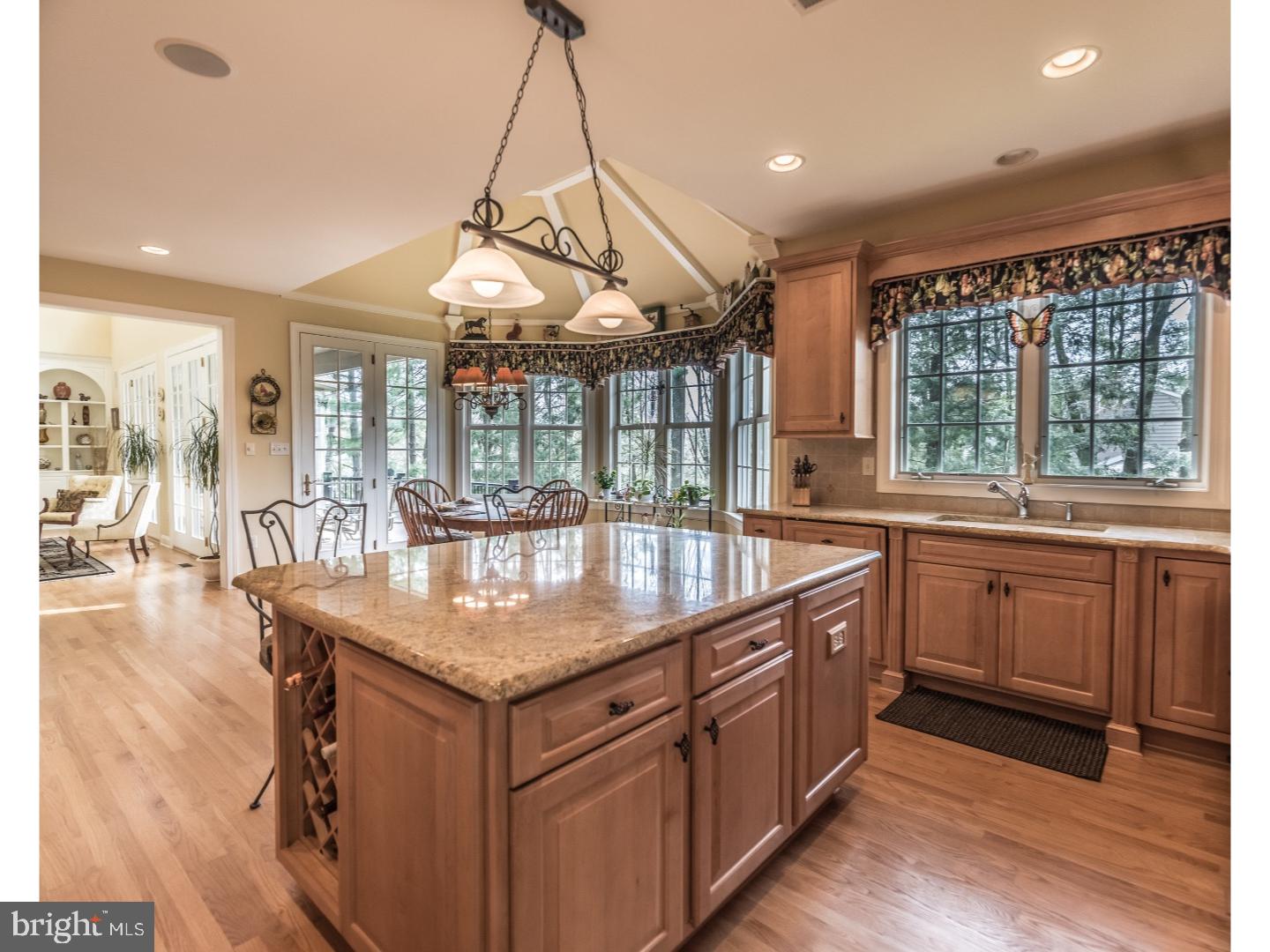 2 Trellis Path Doylestown, PA 18901 - Photo 7 of 25 Kitchen