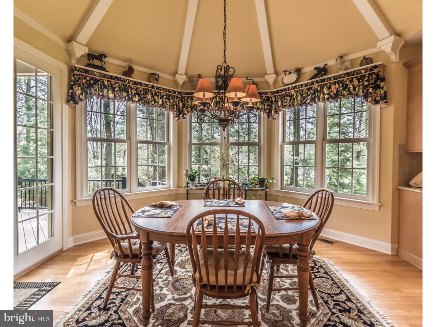 2 Trellis Path Doylestown, PA 18901 - Photo 8 of 25 Kitchen