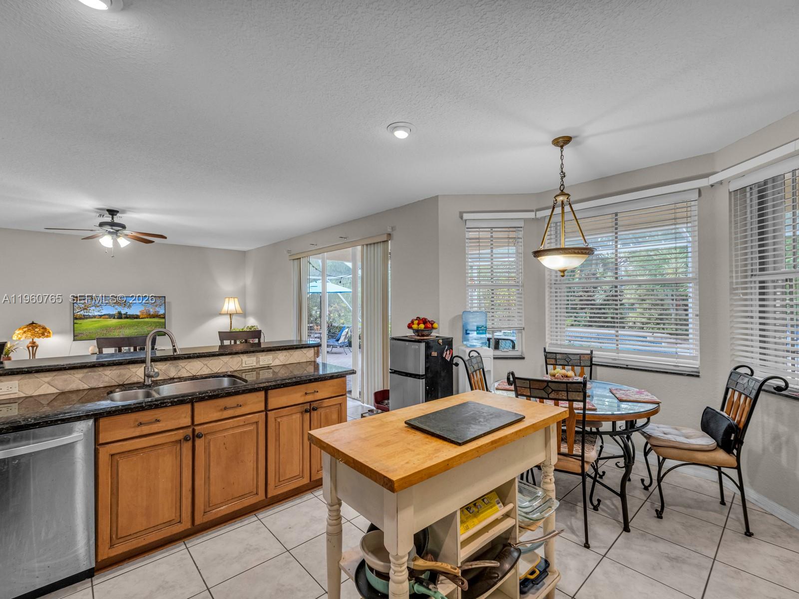 4209 Pinewood Lane Weston, FL 33331 - Photo 26 of 85