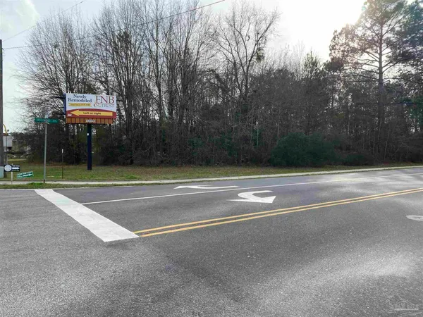 $229,900 | 1400 South Main Street, Atmore, AL 36502