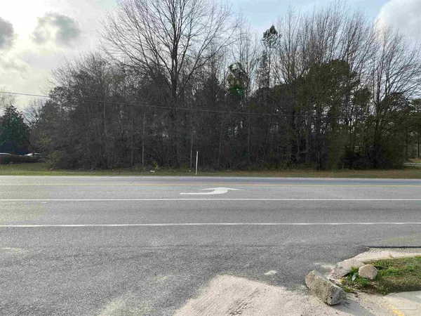 $229,900 | 1400 South Main Street, Atmore, AL 36502