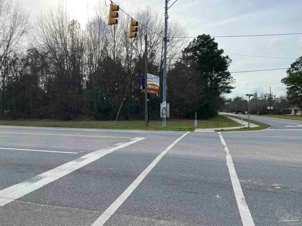 $229,900 | 1400 South Main Street, Atmore, AL 36502