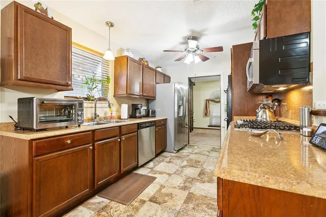 $345,000 | 3013 Kentucky Avenue, Kenner, LA 70065