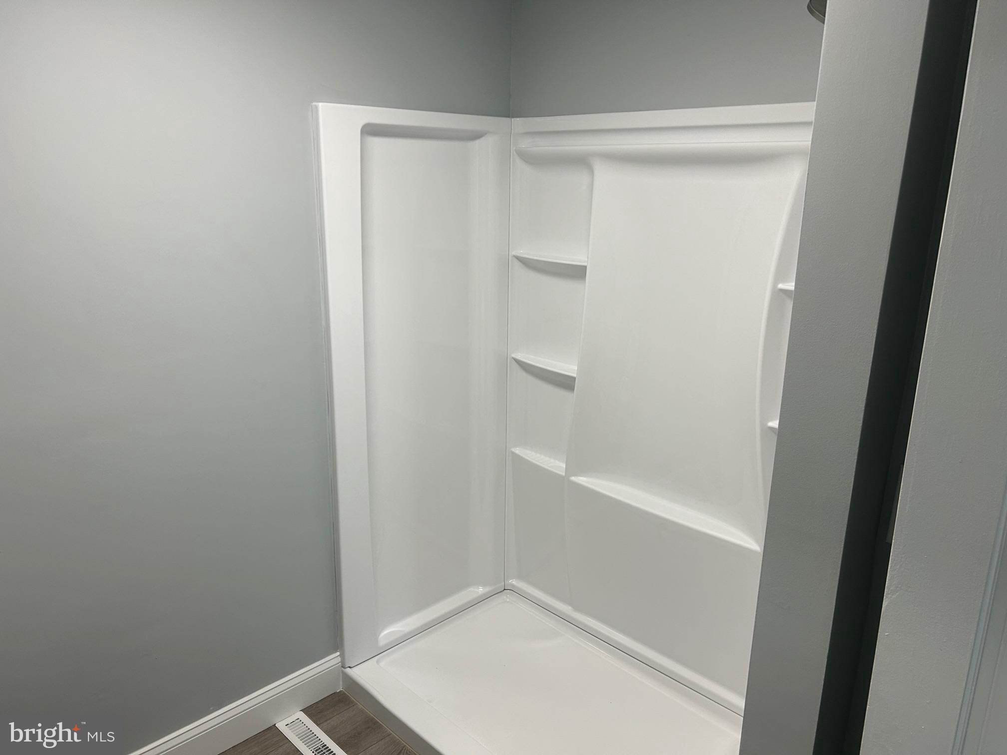 212 Sycamore Road Baltimore, MD 21226 - Photo 8 of 26