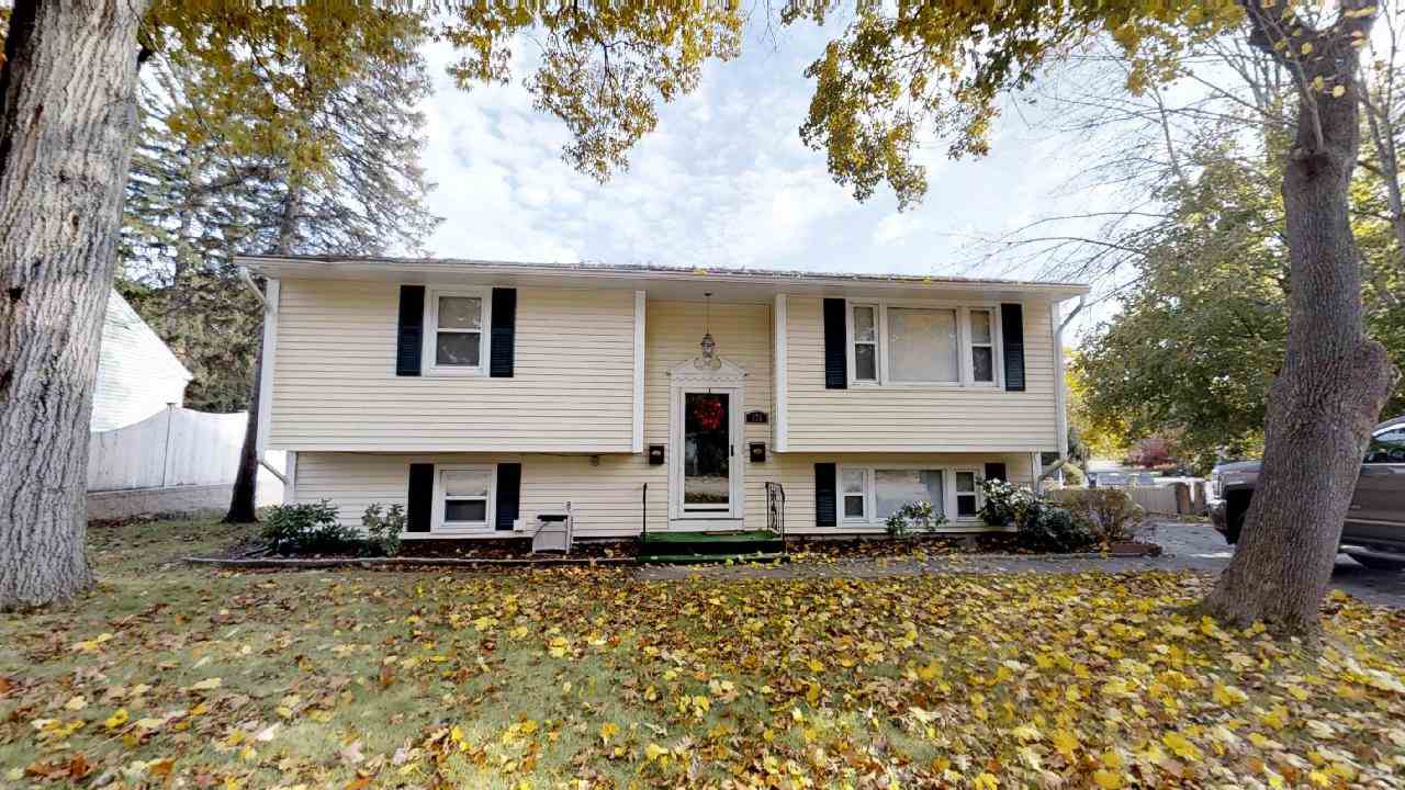 175 Smyth Road Manchester, NH 03104 - Photo 1 of 31
