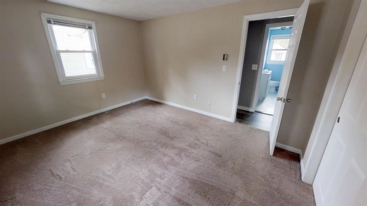 175 Smyth Road Manchester, NH 03104 - Photo 13 of 31