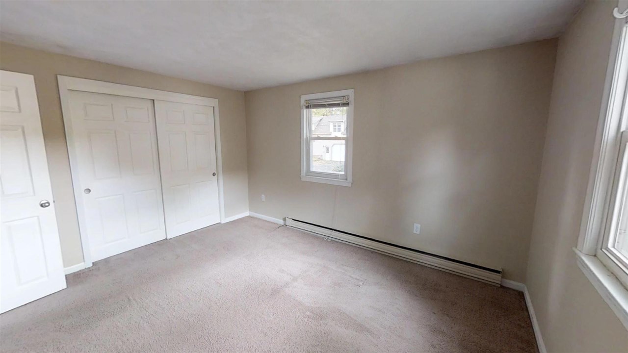 175 Smyth Road Manchester, NH 03104 - Photo 15 of 31
