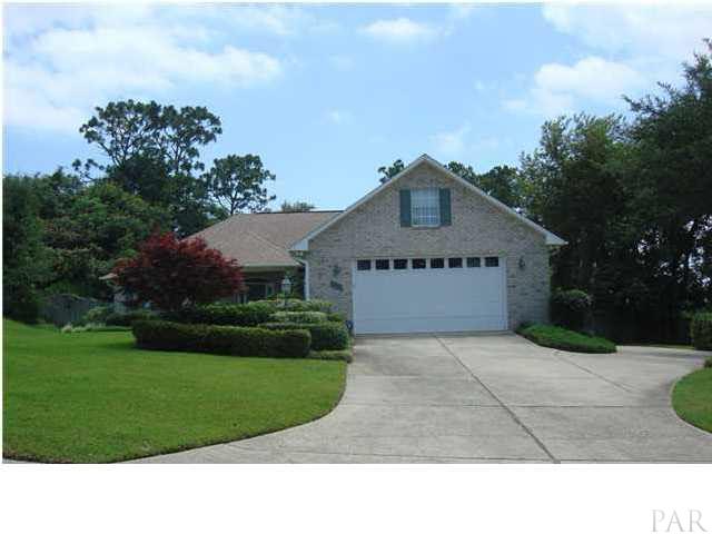 925 Farmington Road Pensacola, FL 32504 - Photo 1 of 19 Front