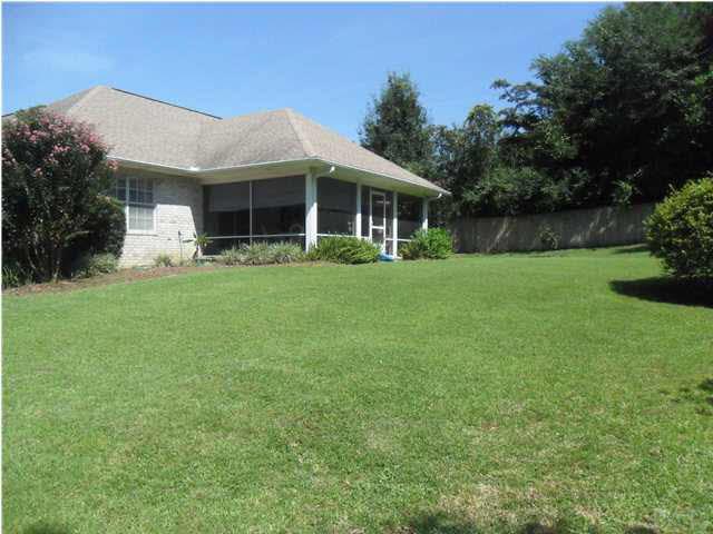 925 Farmington Road Pensacola, FL 32504 - Photo 18 of 19 Backyard