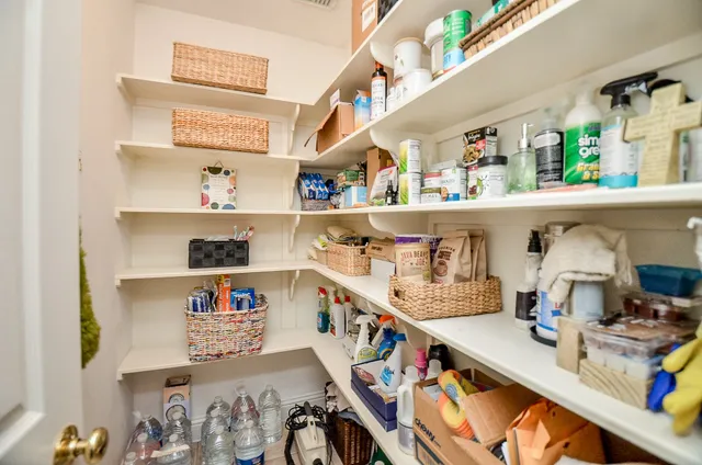 $296,000 | 4901 East Columbary Drive, Rosenberg, TX 77471