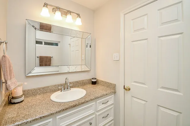 $296,000 | 4901 East Columbary Drive, Rosenberg, TX 77471