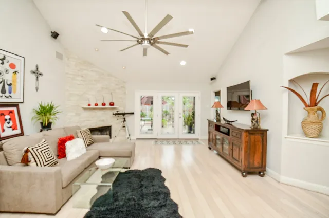 $296,000 | 4901 East Columbary Drive, Rosenberg, TX 77471