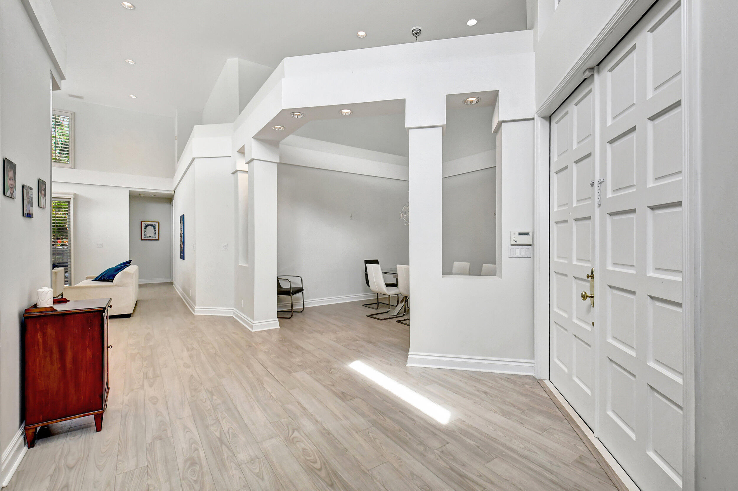 7190 Mallorca Crescent Boca Raton, FL 33433 - Photo 4 of 36 22_dsc_5520