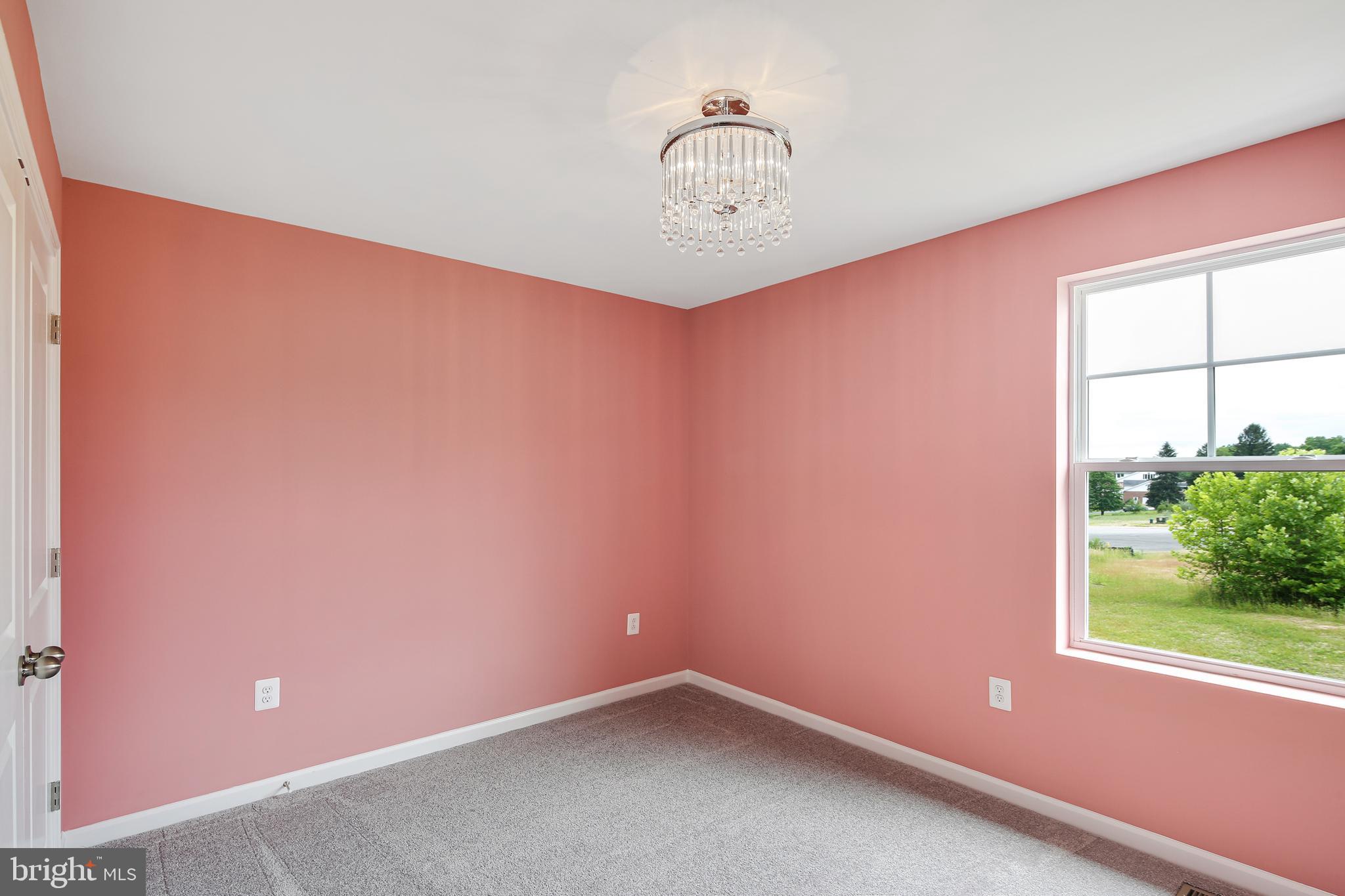 320 Hickory Ridge Circle York, PA 17404 - Photo 12 of 29