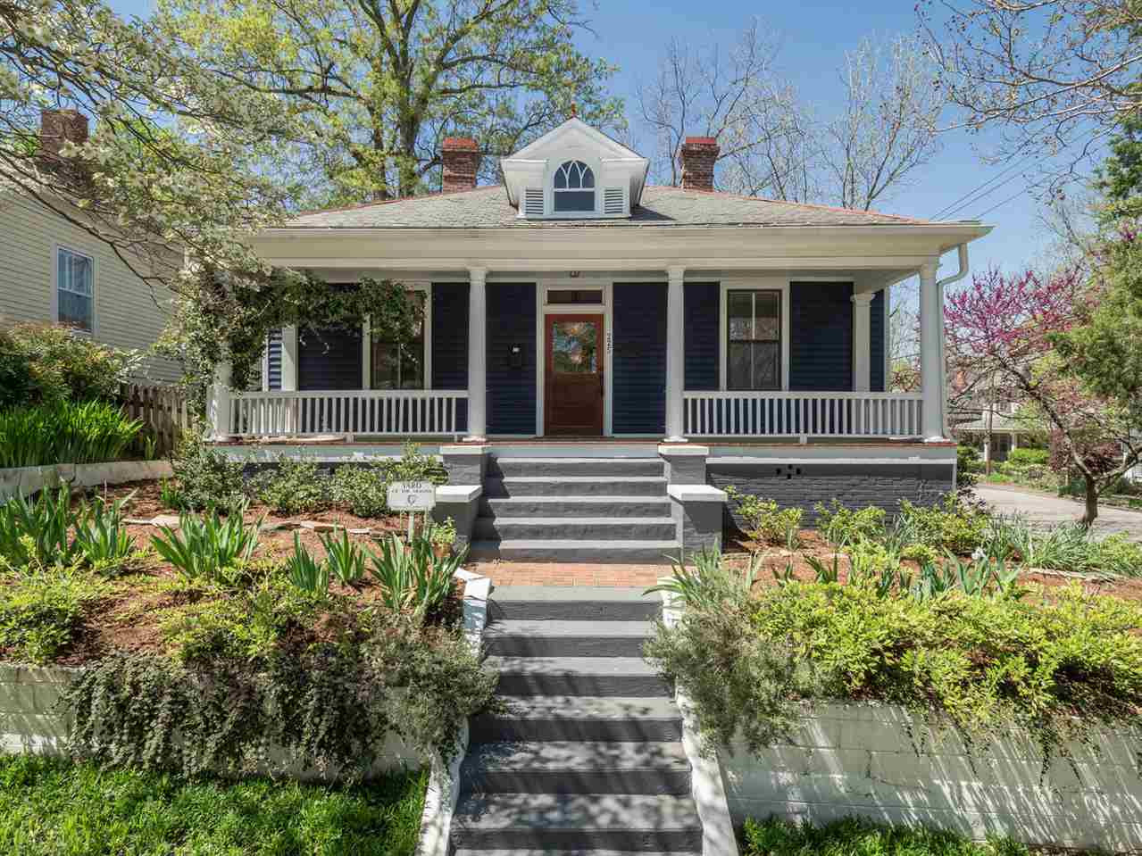 225 Linden Avenue Raleigh, NC 27601 - Photo 2 of 24 Exterior Front