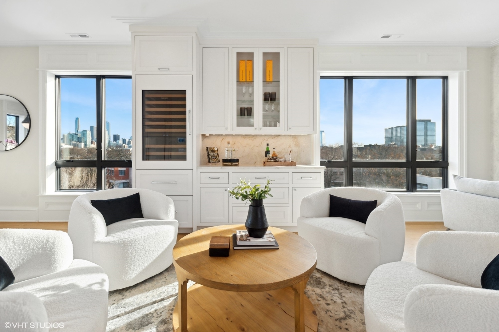 1812 North Howe Street, Unit PH Chicago, IL 60614 - Photo 11 of 40