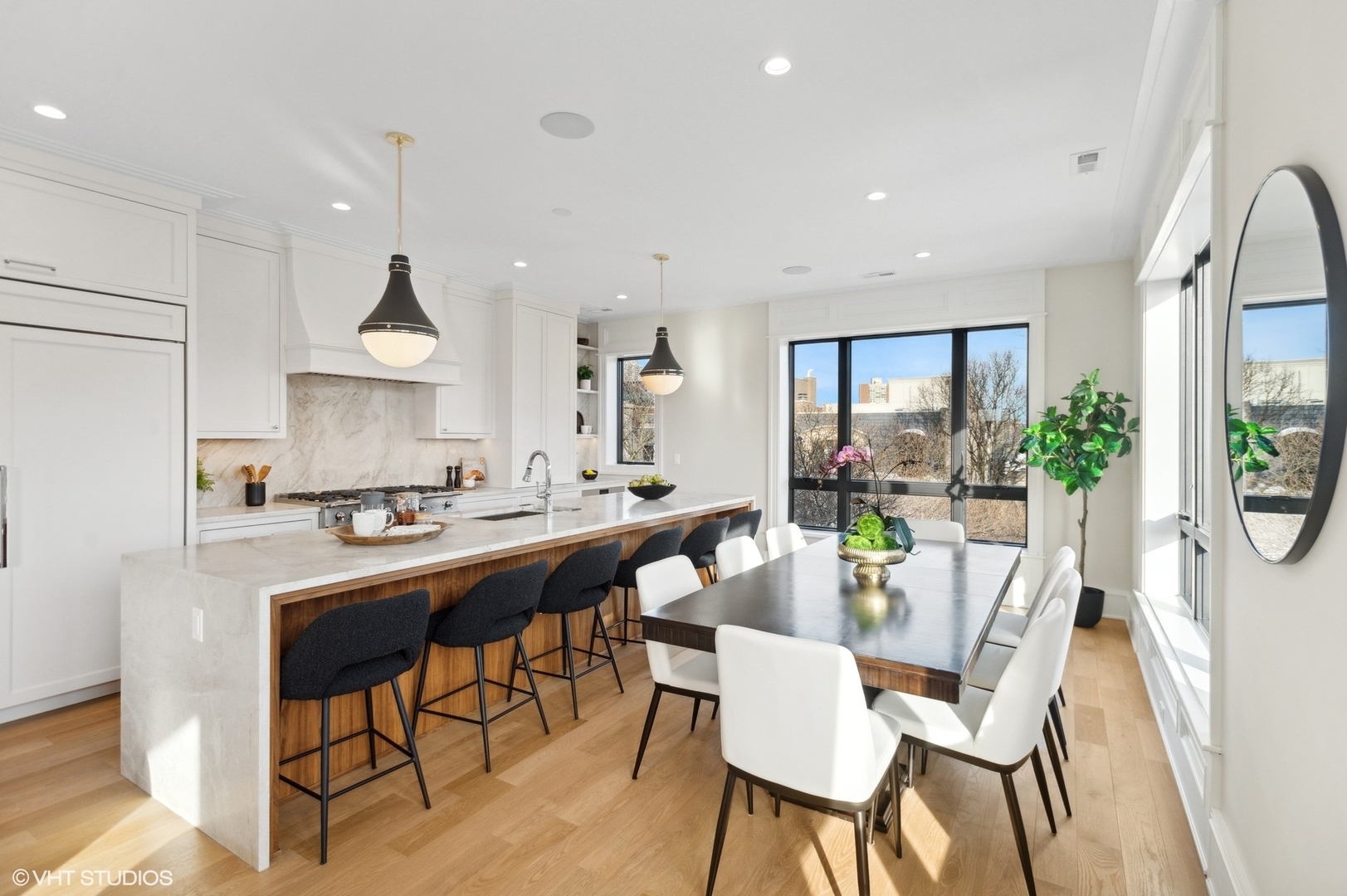 1812 North Howe Street, Unit PH Chicago, IL 60614 - Photo 12 of 40