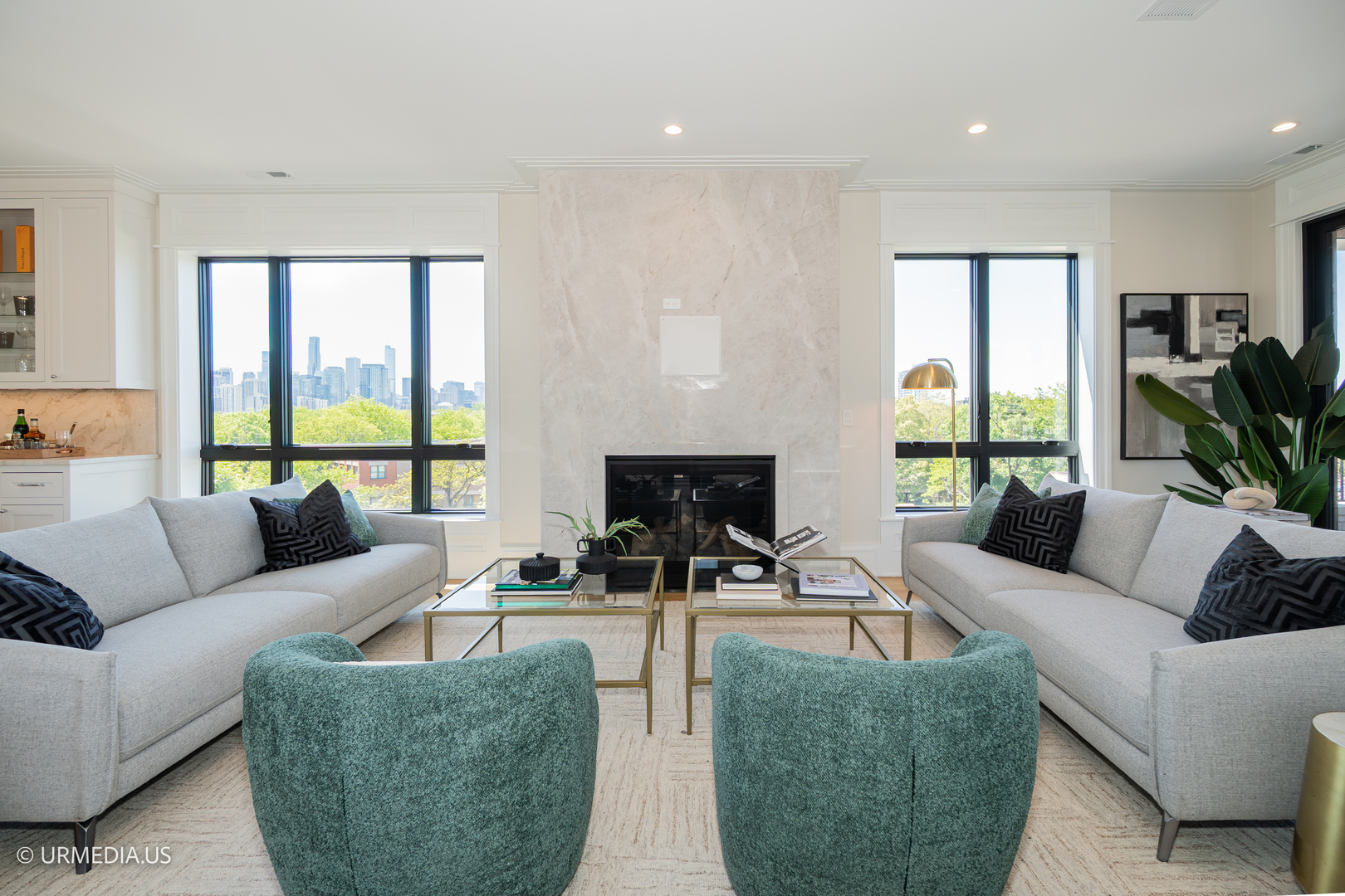 1812 North Howe Street, Unit PH Chicago, IL 60614 - Photo 3 of 40