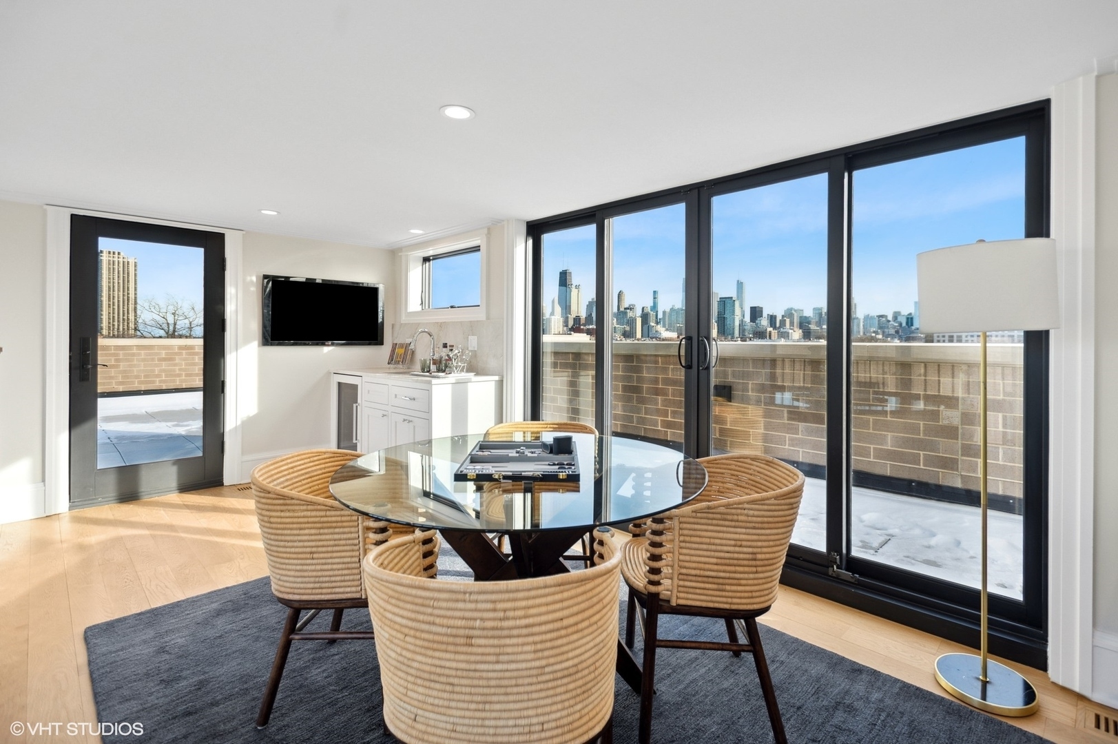 1812 North Howe Street, Unit PH Chicago, IL 60614 - Photo 32 of 40