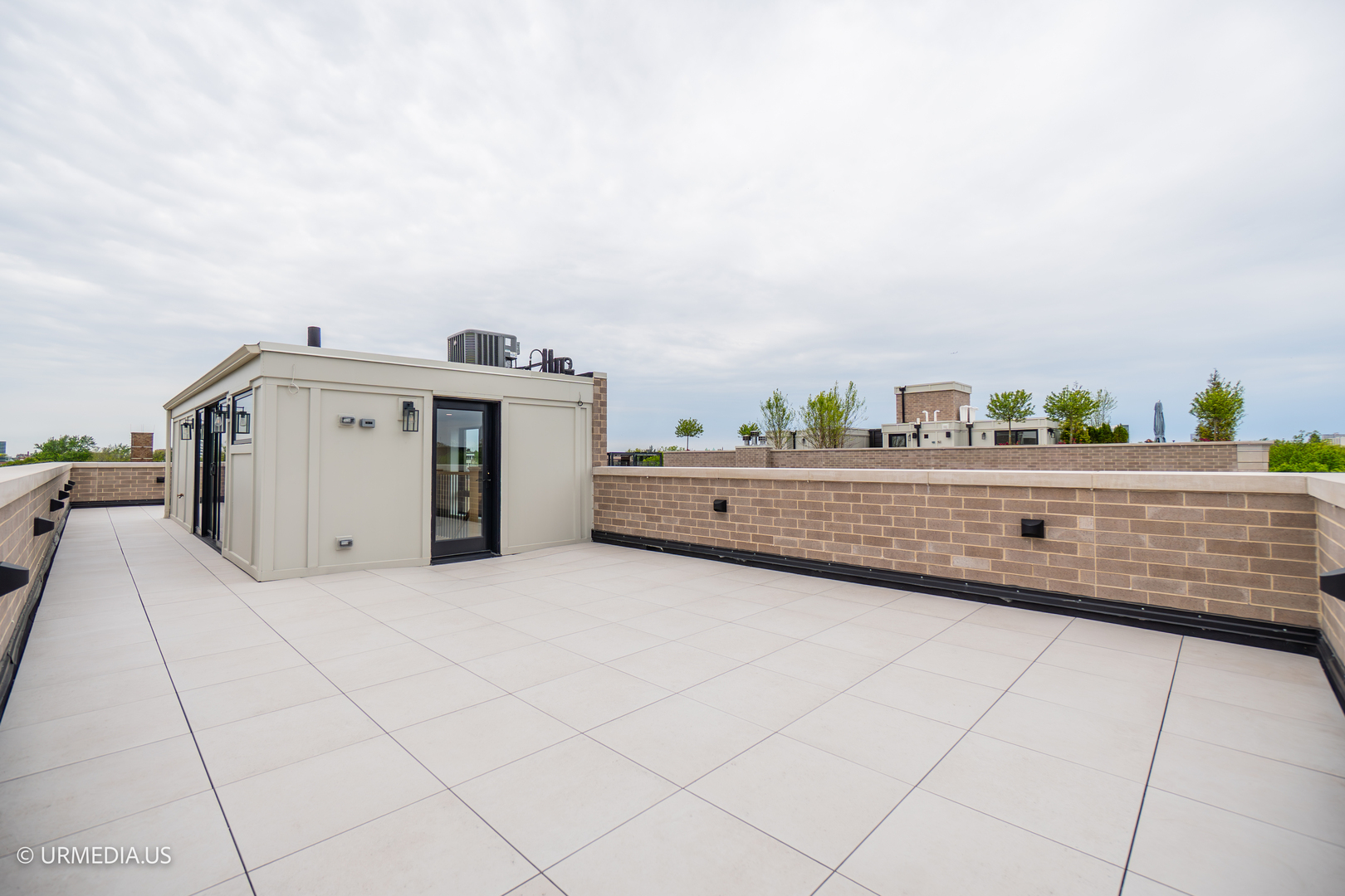 1812 North Howe Street, Unit PH Chicago, IL 60614 - Photo 35 of 40