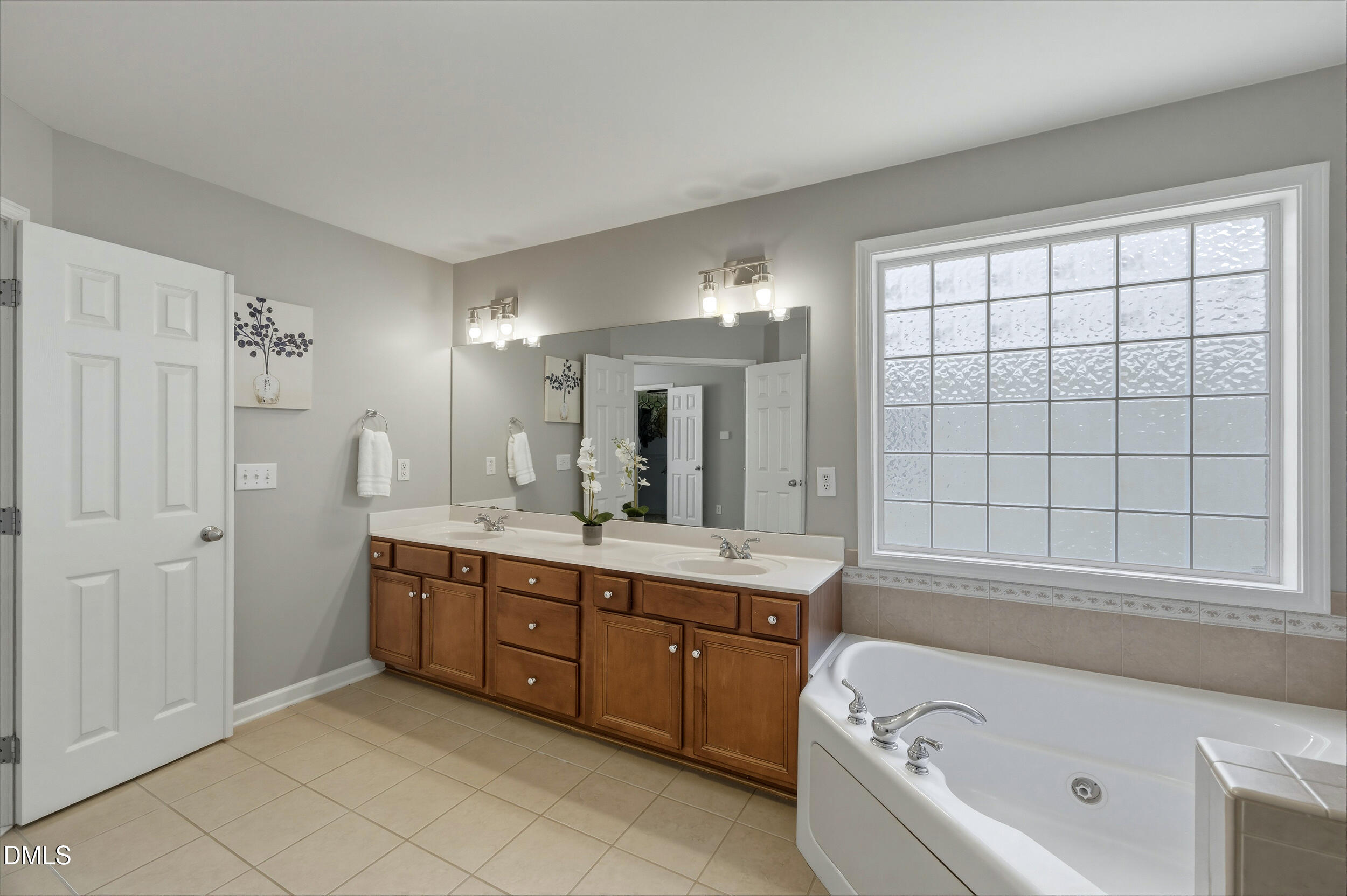 3124 Queensland Road Raleigh, NC 27614 - Photo 30 of 57