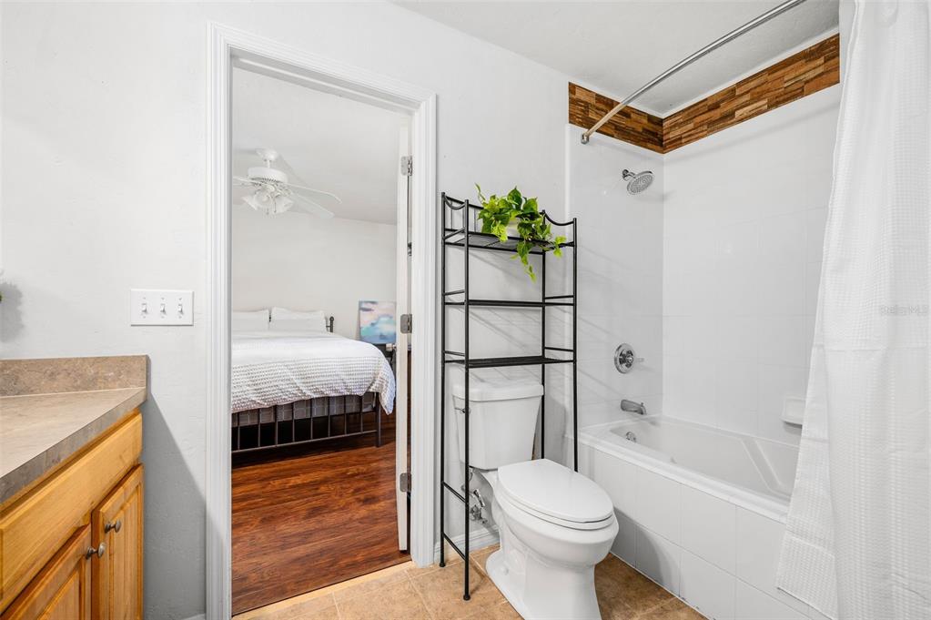 11550 Northwest 17 Place Gainesville, FL 32606 - Photo 34 of 50