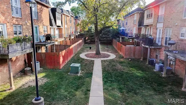 $135,000 | 1150 Rue La Chelle Walk, Unit 1150, Creve Coeur, MO 63141