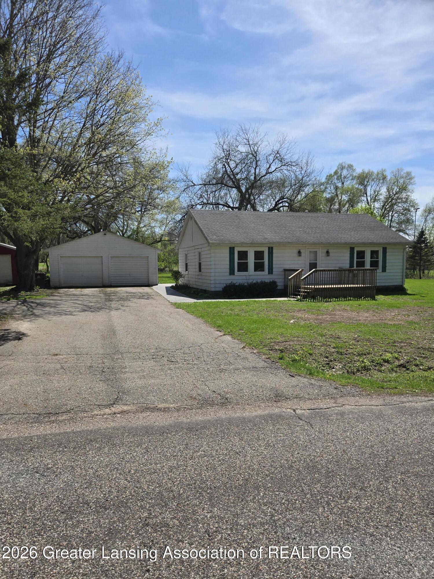 5399 Kinneville Road Onondaga, MI 49264 - Photo 5 of 30 20260426_145733