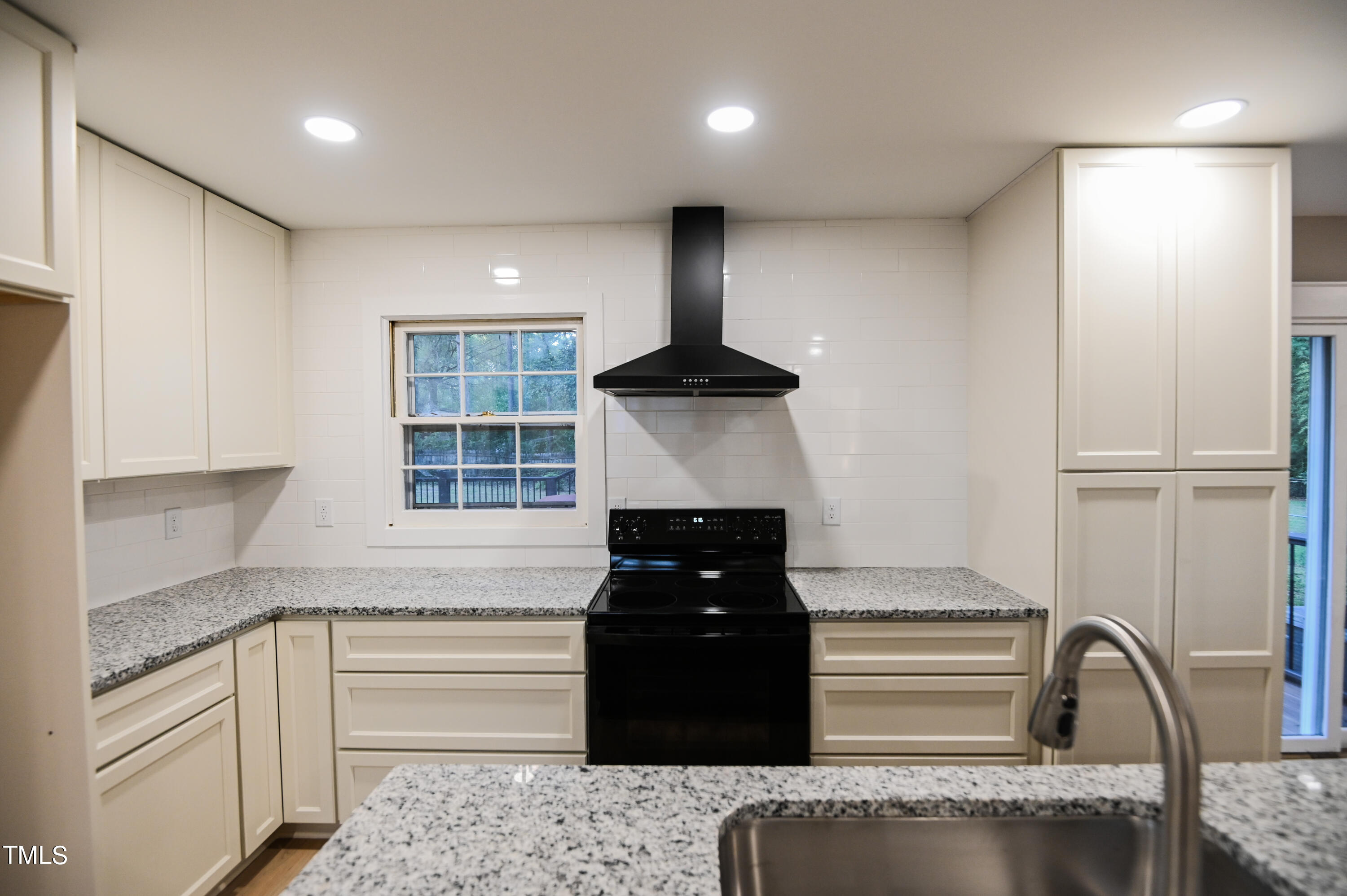 4211 Lumley Road Durham, NC 27703 - Photo 8 of 41 4211 Lumley Road-21