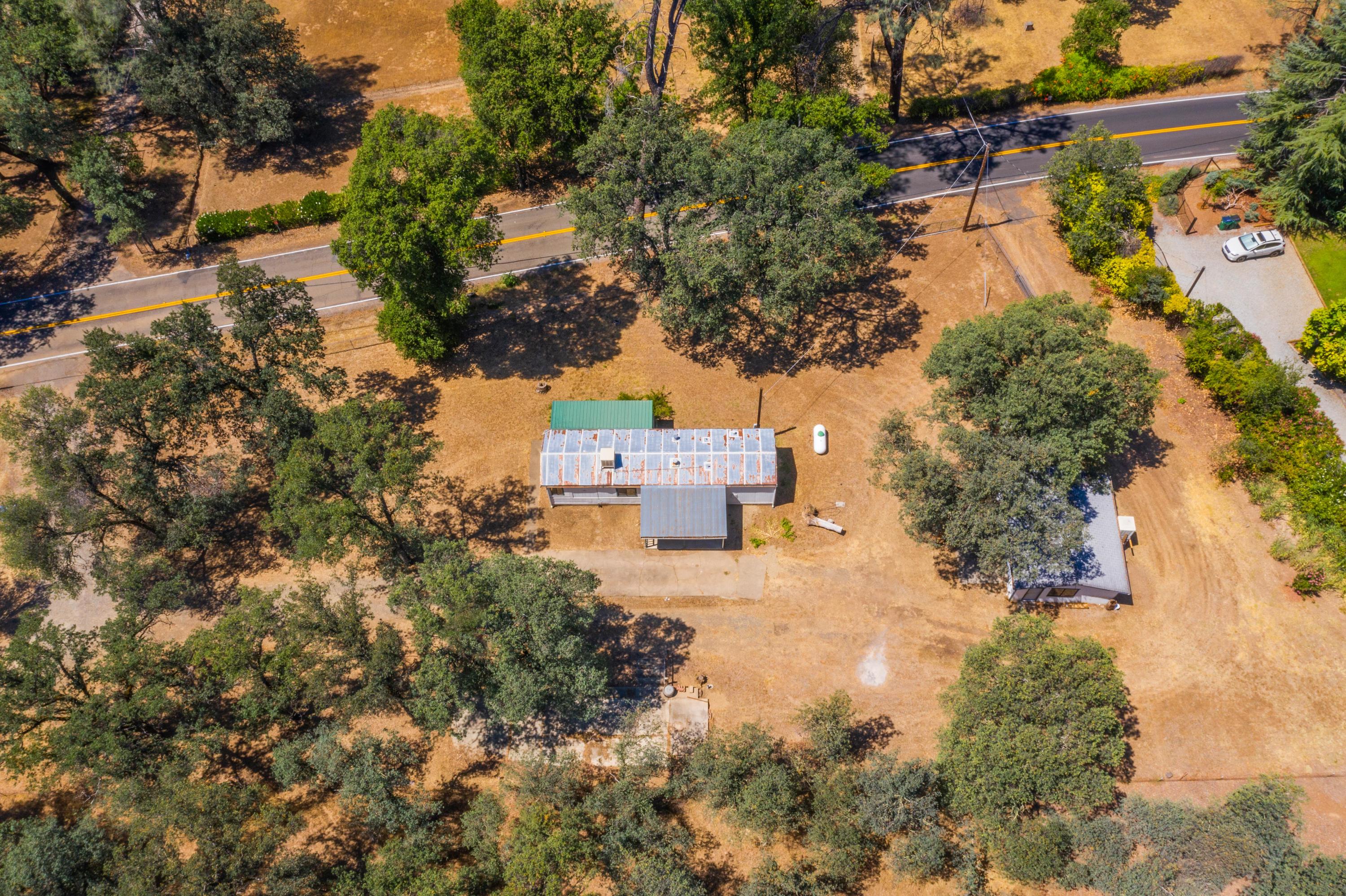 21325 Old Alturas Road Redding, CA 96003 - Photo 22 of 29 10810-07