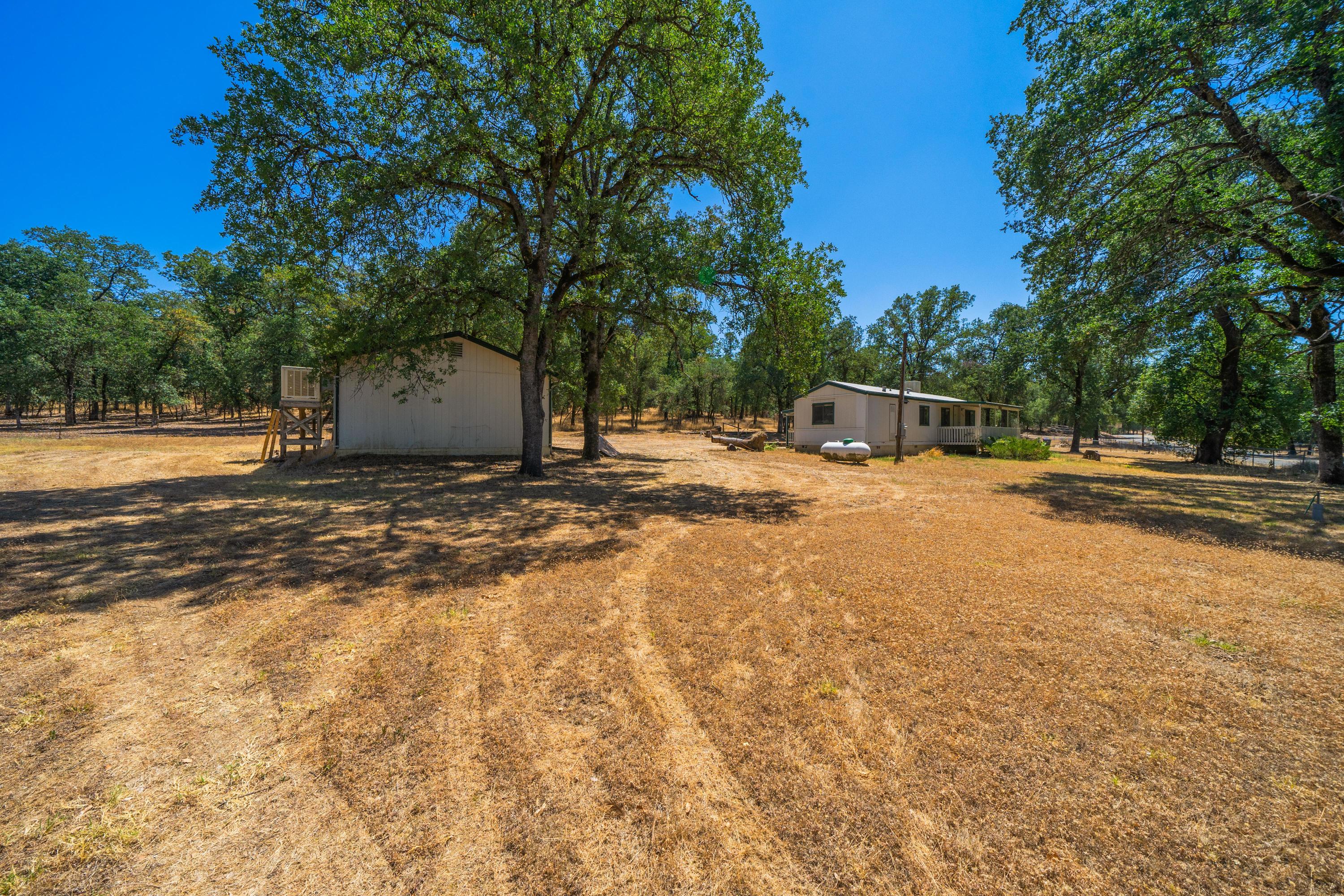 21325 Old Alturas Road Redding, CA 96003 - Photo 27 of 29 10810-12