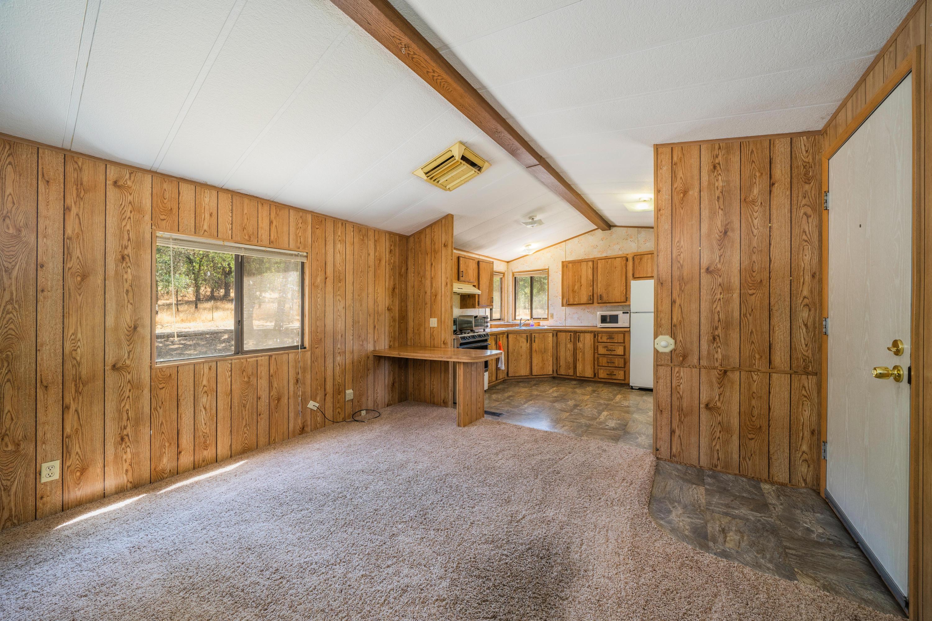 21325 Old Alturas Road Redding, CA 96003 - Photo 7 of 29 10810-34