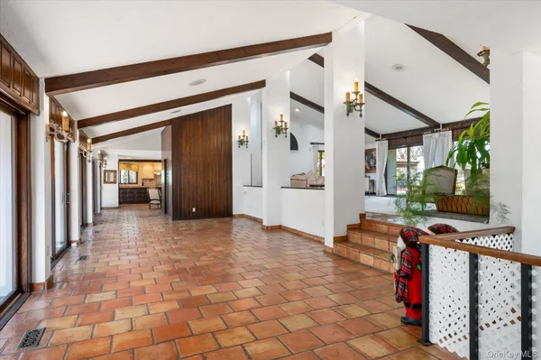 $25,000 | 8 Plaka Court, Glen Head, NY 11545