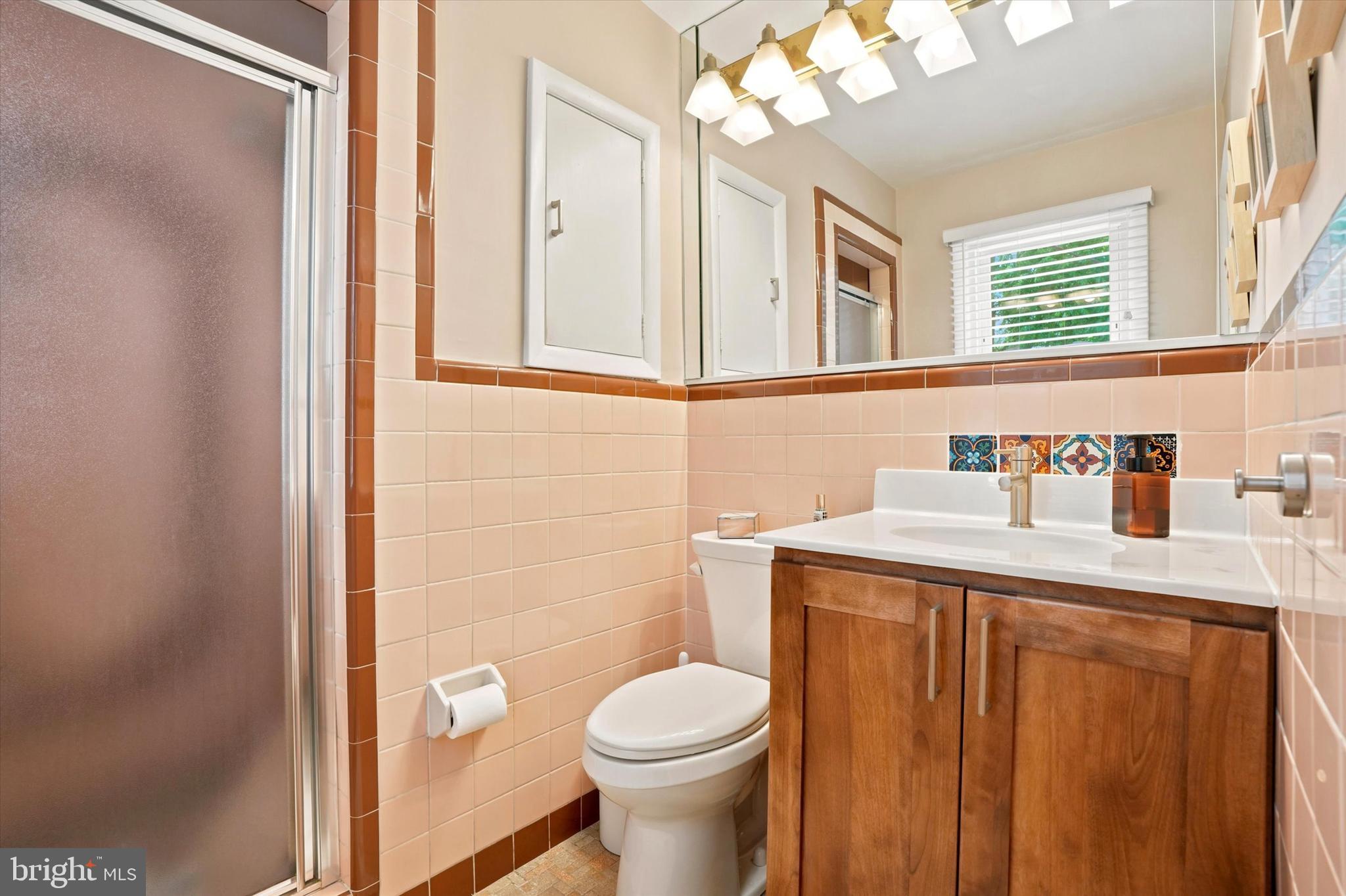 627 Meadow Road Huntingdon Valley, PA 19006 - Photo 27 of 34