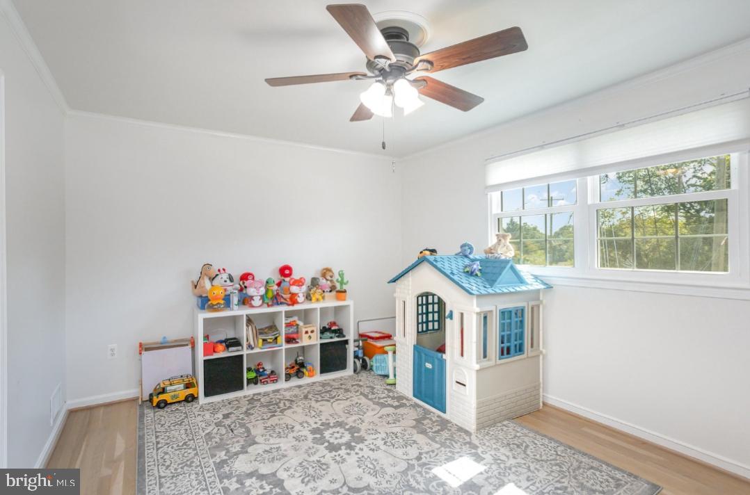 6919 Rolling Road Springfield, VA 22152 - Photo 23 of 42 Bedroom #2