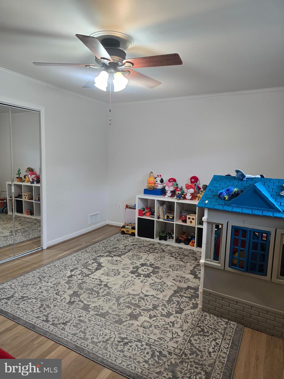 6919 Rolling Road Springfield, VA 22152 - Photo 24 of 42 Bedroom #2