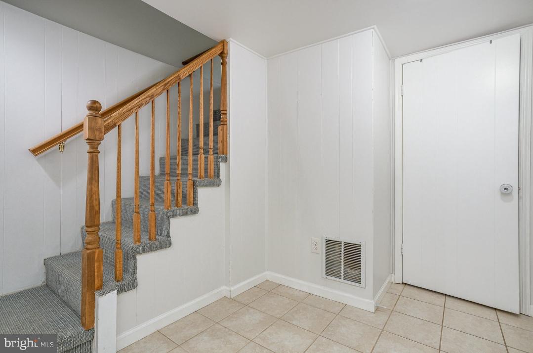 6919 Rolling Road Springfield, VA 22152 - Photo 28 of 42 Basement Apt Foyer
(From Inside)