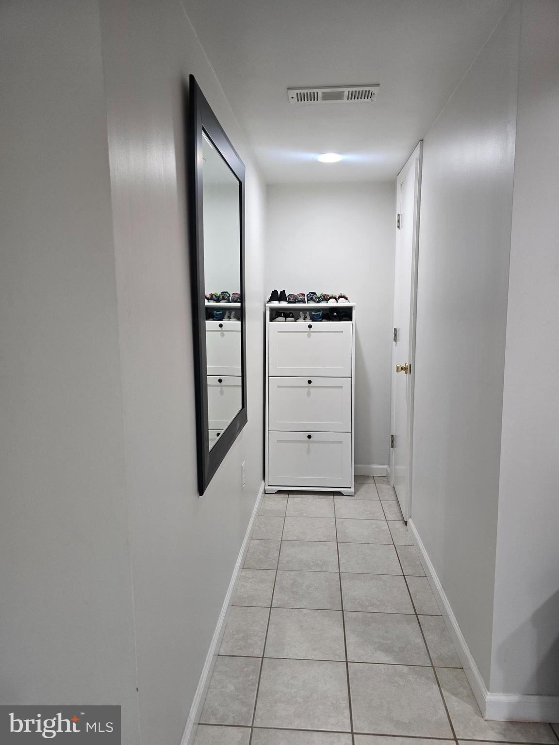 6919 Rolling Road Springfield, VA 22152 - Photo 33 of 42 Basement Apt Hall