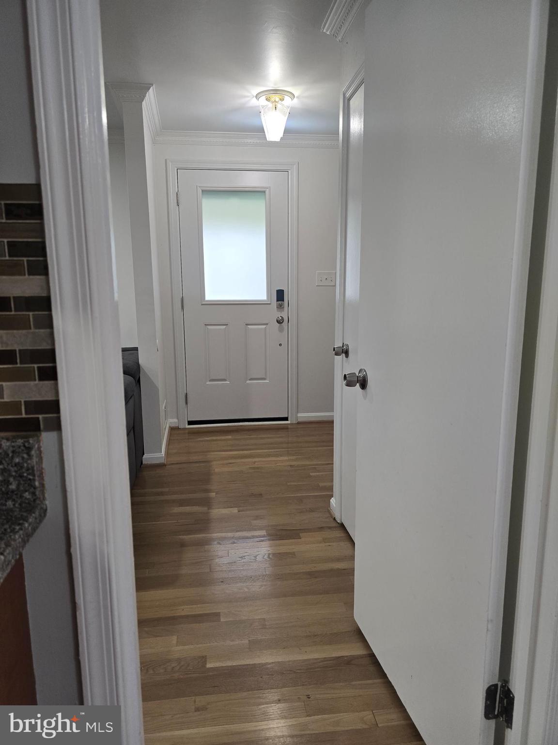 6919 Rolling Road Springfield, VA 22152 - Photo 7 of 42 Foyer