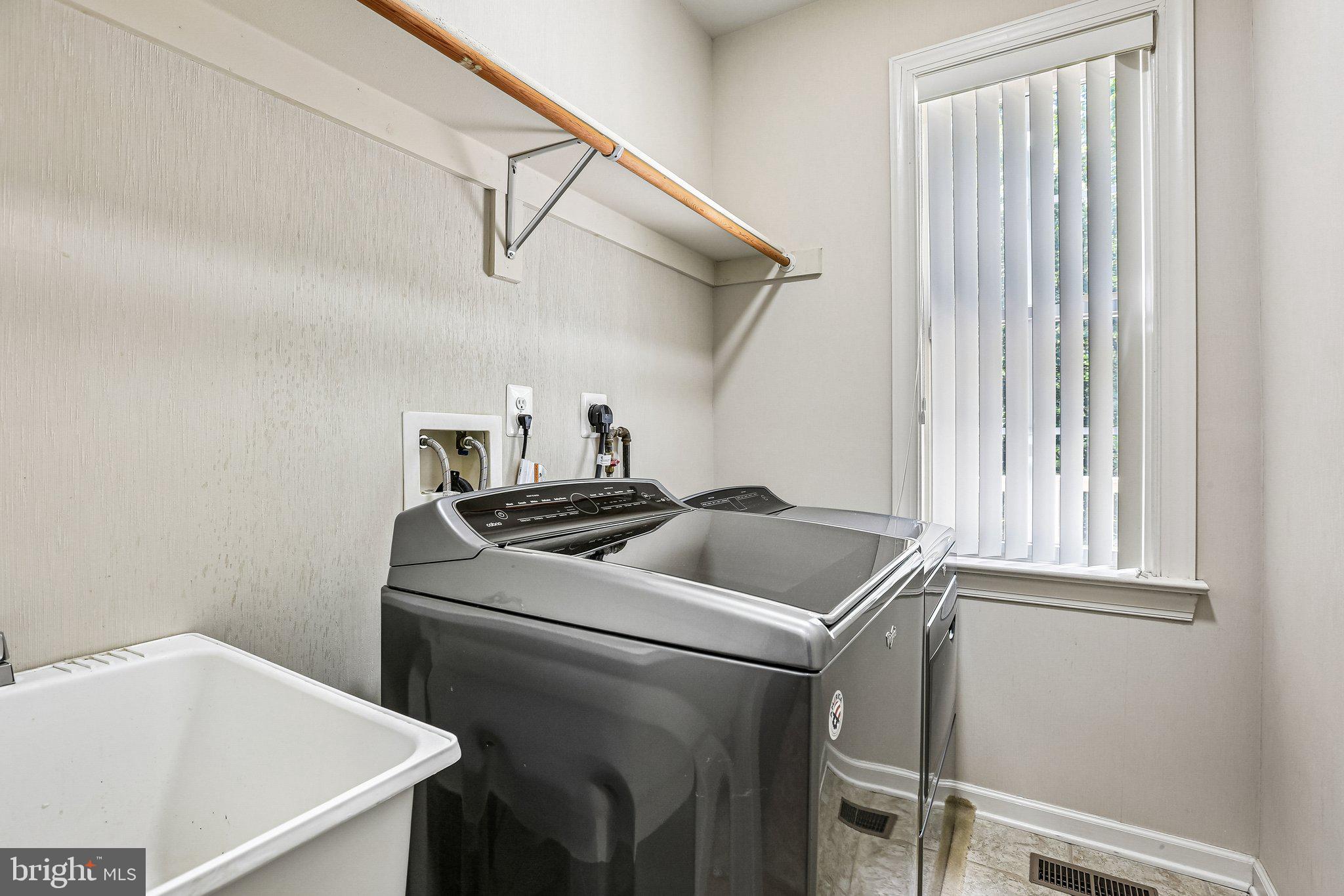 16920 Old Sawmill Road Woodbine, MD 21797 - Photo 25 of 66 Laundry Room