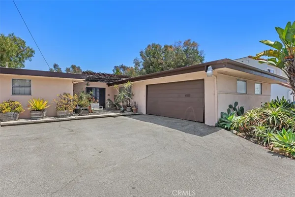 $2,275,000 | 249 Avenida Madrid, San Clemente, CA 92672