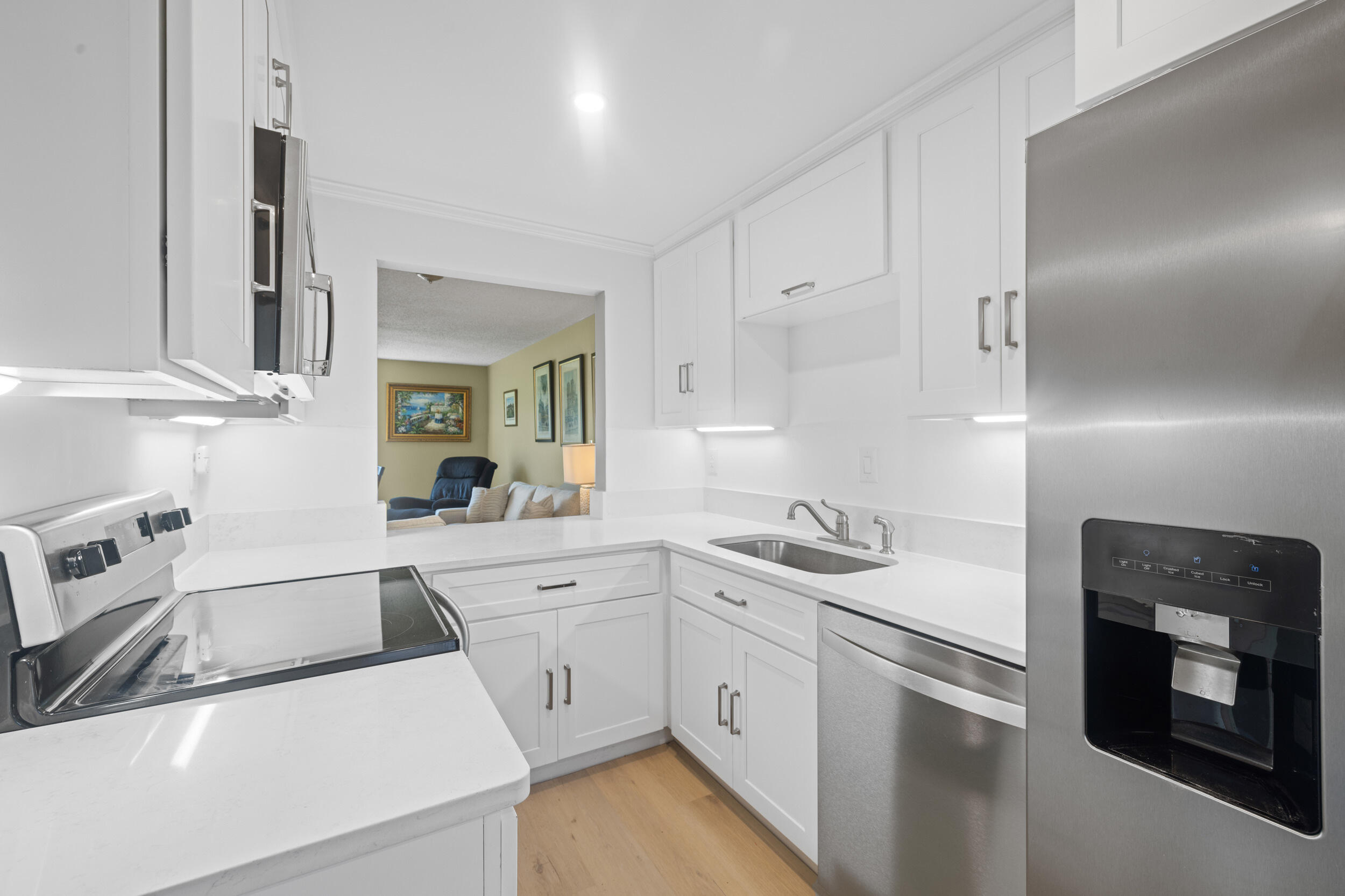 5443 Southeast Miles Grant Road, Unit D101 Stuart, FL 34997 - Photo 3 of 21 Kitchen