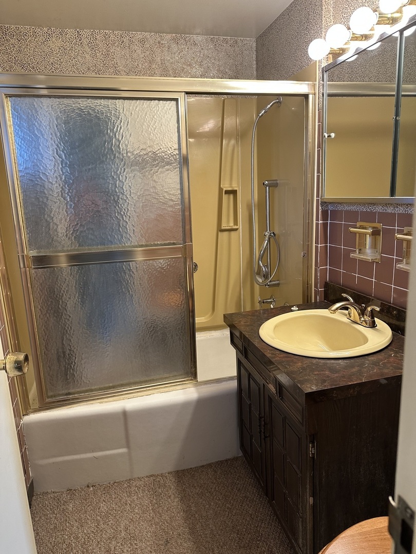 607 Enterprise Road Chicago Heights, IL 60411 - Photo 16 of 18 Gallery Image 16