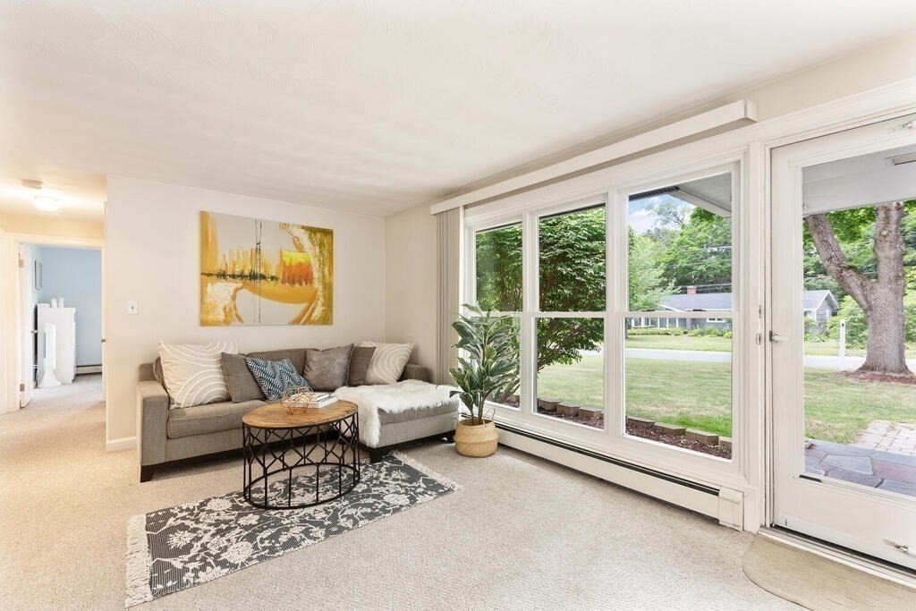 19 Mayflower Road Framingham, MA 01701 - Photo 7 of 31 Gallery Image 7