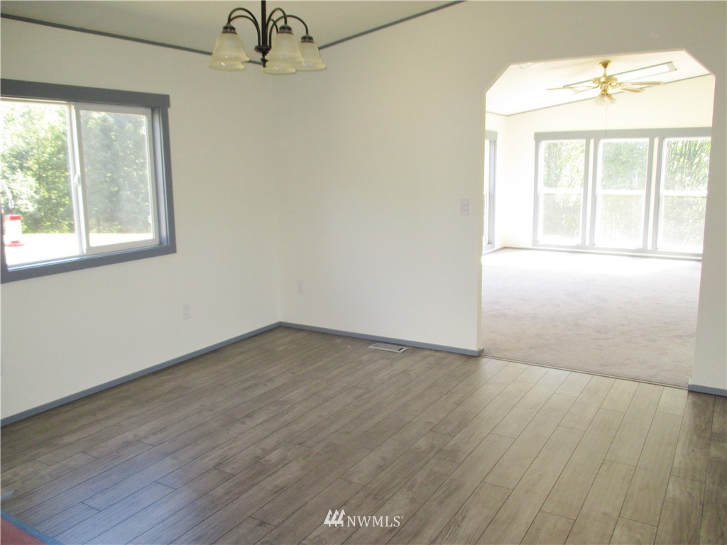 420 Ross Road Kelso, WA 98626 - Photo 12 of 20 Gallery Image 12